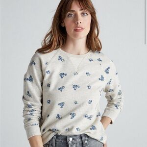 Lucky brand sweatshirt